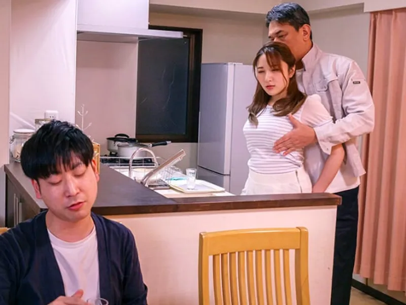 Chồng yêu yếu sinh lý, bà xã tìm đến anh nhà kế bên chuối to